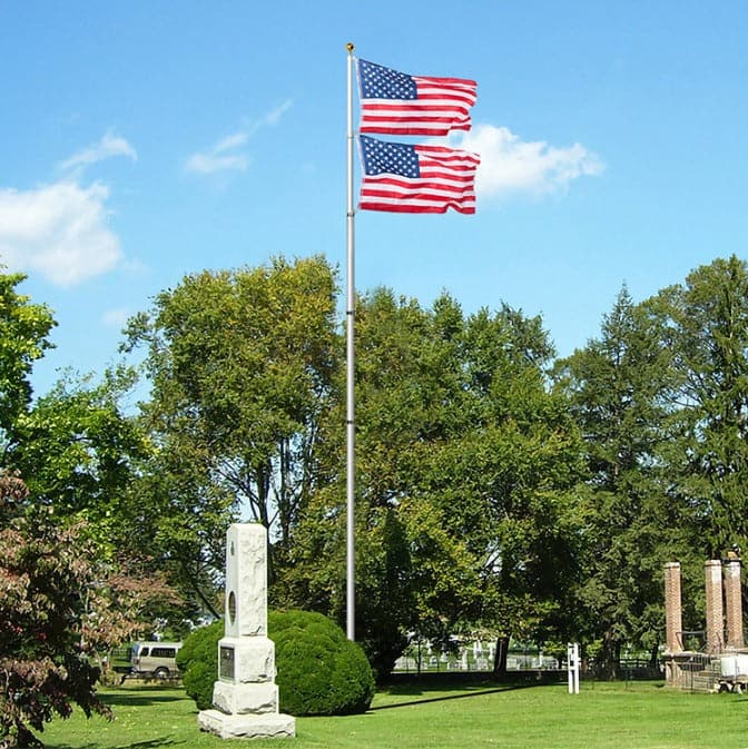 Rise Flagpole 20 Foot Silver