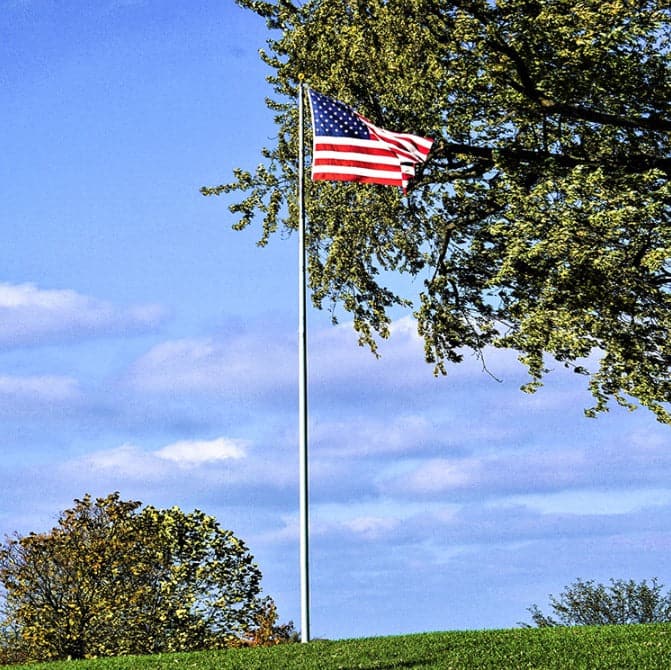 Rise Flagpole 20 Foot Silver