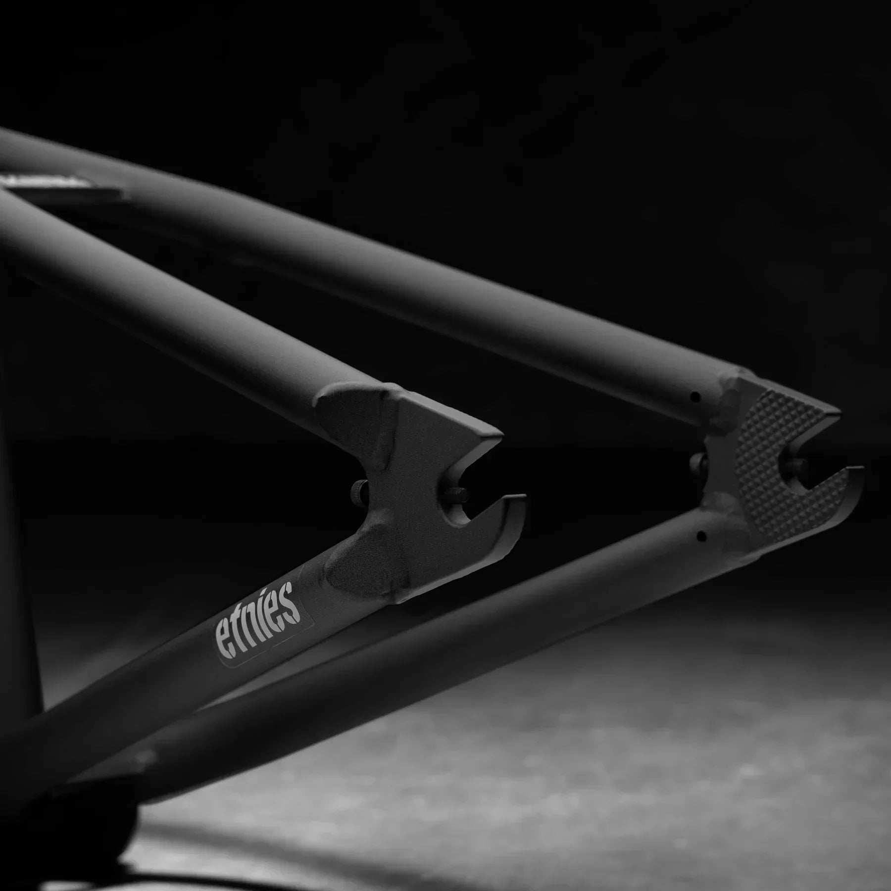Kink BMX Williams X Etnies Frame 21″ - Golden Graphite