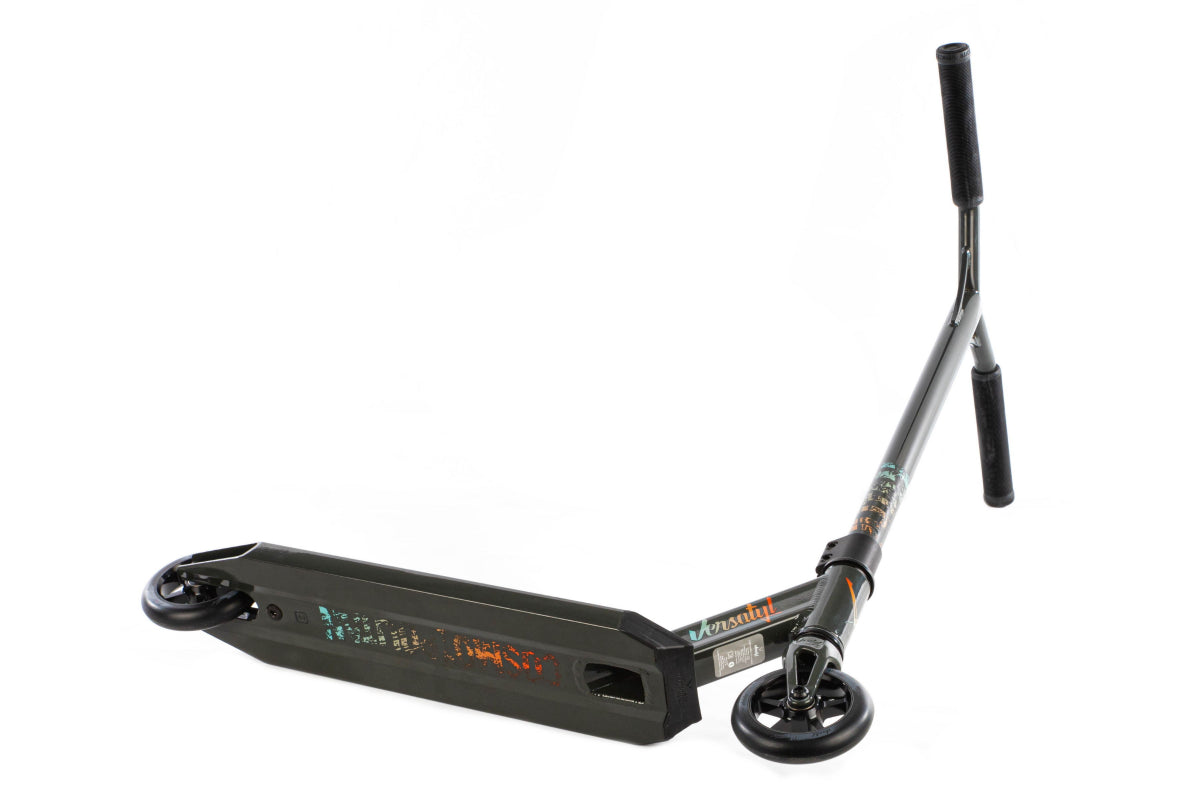 Versatyl Cosmopolitan V2 Complete Scooter - Black