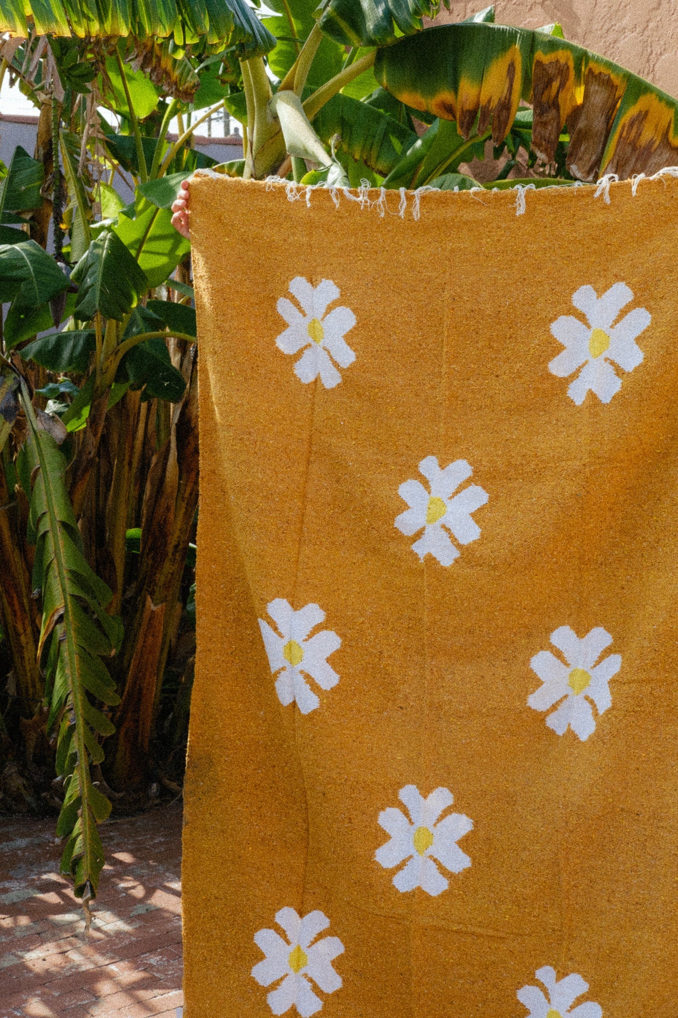 Flora Gold Throw