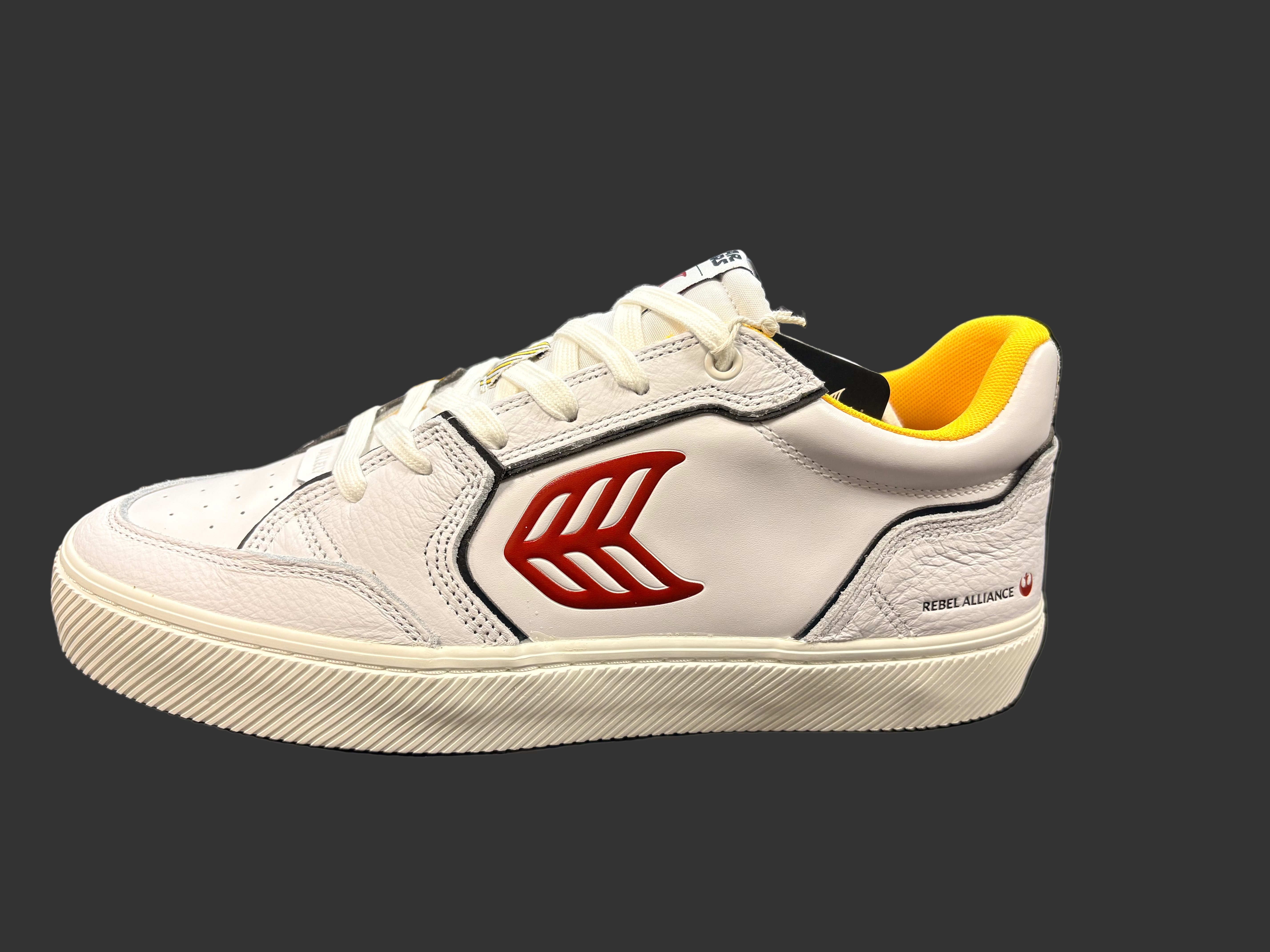 CARIUMA x Star Wars Vallely White Leather Fighter Pilot Skate Shoes [autograph option]