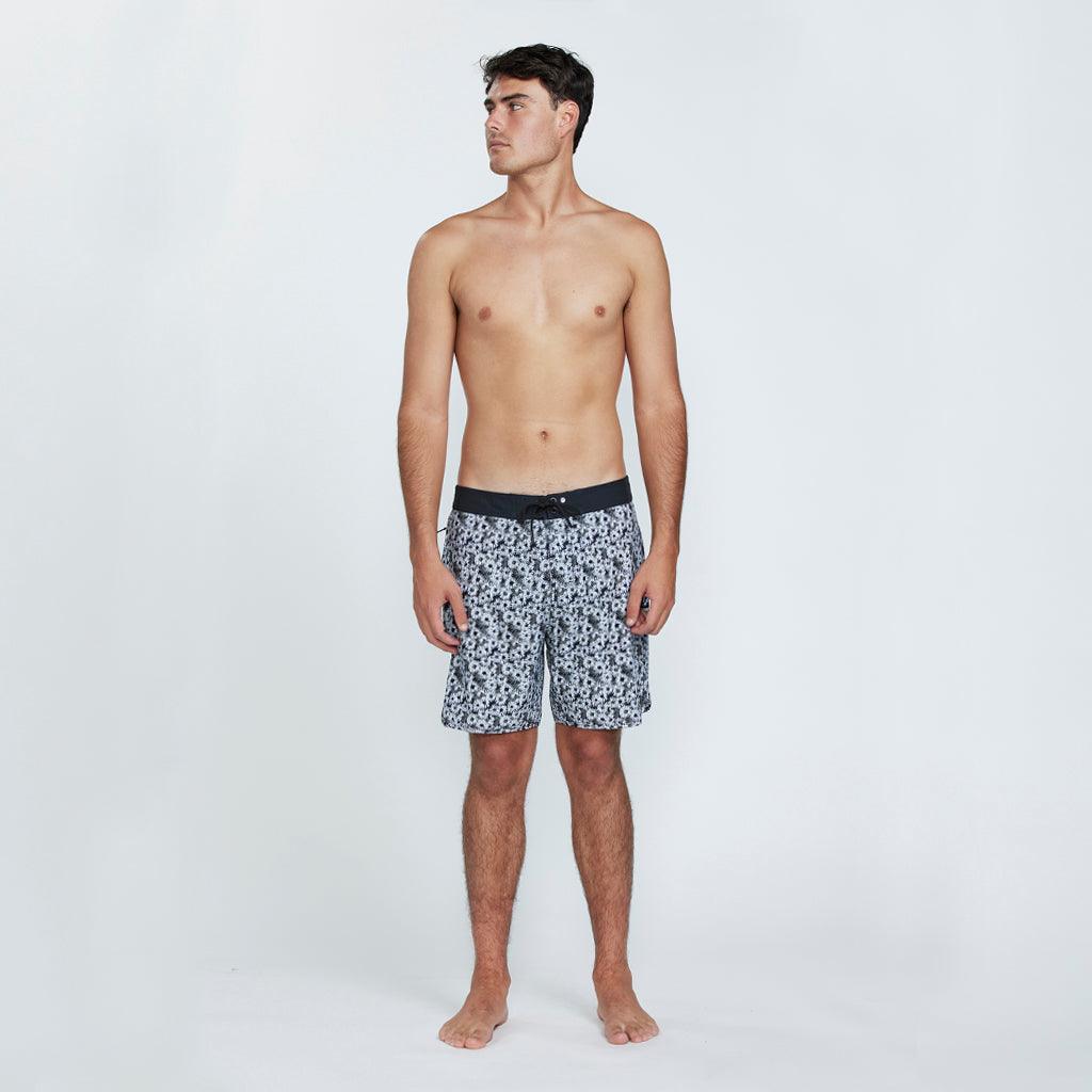 MUMS 83 FIT 18" BOARDSHORT