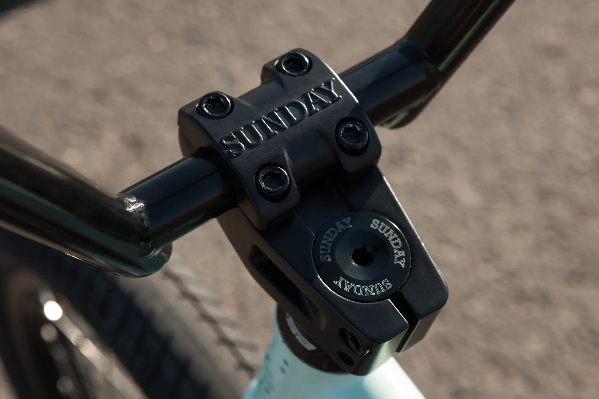 Sunday 2023 EX Julian Arteaga Signature 20.75″ Complete BMX Bike - Matte Cool Mint