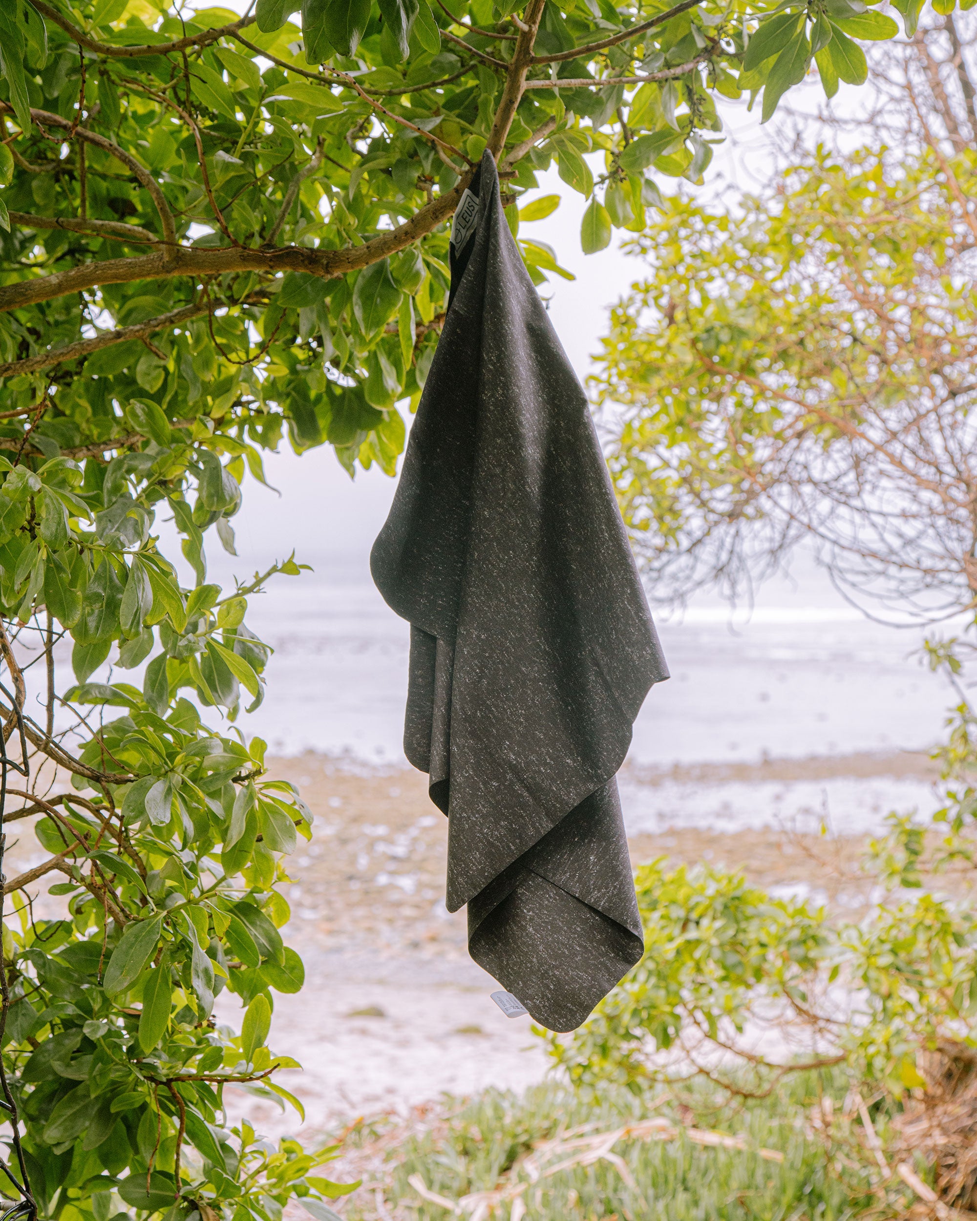 Black Heather OUTDOOR towel